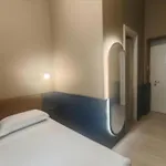 The B Place 3* Rom