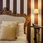 فندق The B Place