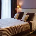 The B Place רומא