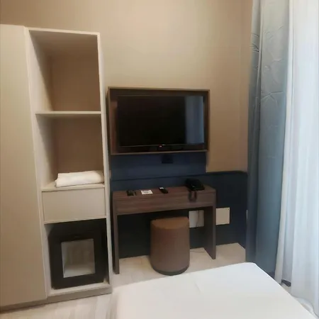 The B Place Ξενοδοχείο