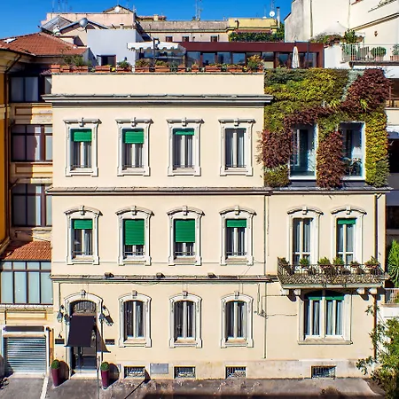 The B Place Hotel Rome