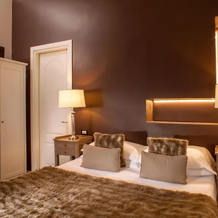 Otel The B Place Roma