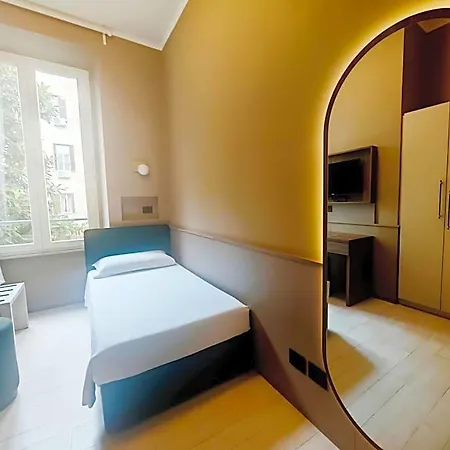 Hotel The B Place 3*